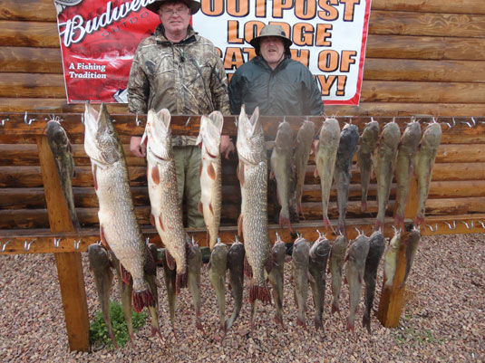 fishing report lakes Oahe/Sharpe Pierre SD are May 4th thru May 9th 2014